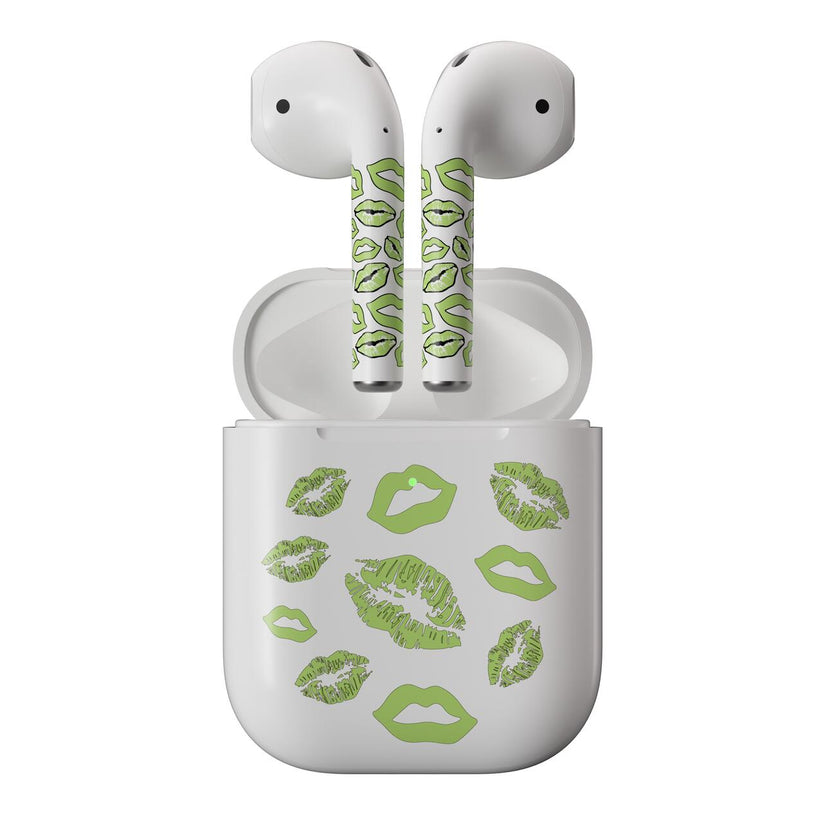 Next One ArtSkin naljepnica za Airpods 1. i 2. generacije - Glowing Lips - iSTYLE.hr