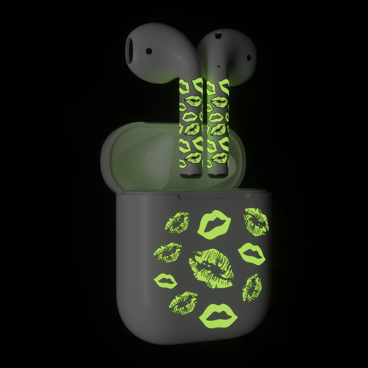 Next One ArtSkin naljepnica za Airpods 1. i 2. generacije - Glowing Lips - iSTYLE.hr